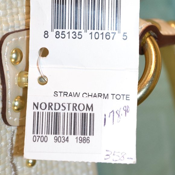 COACH Natural Straw Charm Tote No. A1073-15029 With Dust Cover - Picture 10 of 10